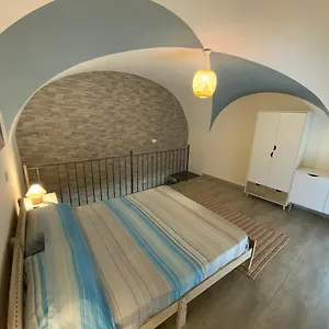 Nuovissimo Indipendente Al Centro !! , CTA Italia